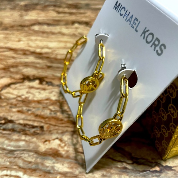 Michael Kors Gold Tone Chain Link Open Hoop Earrings MK Logo Frontal Hoop - Picture 4 of 7
